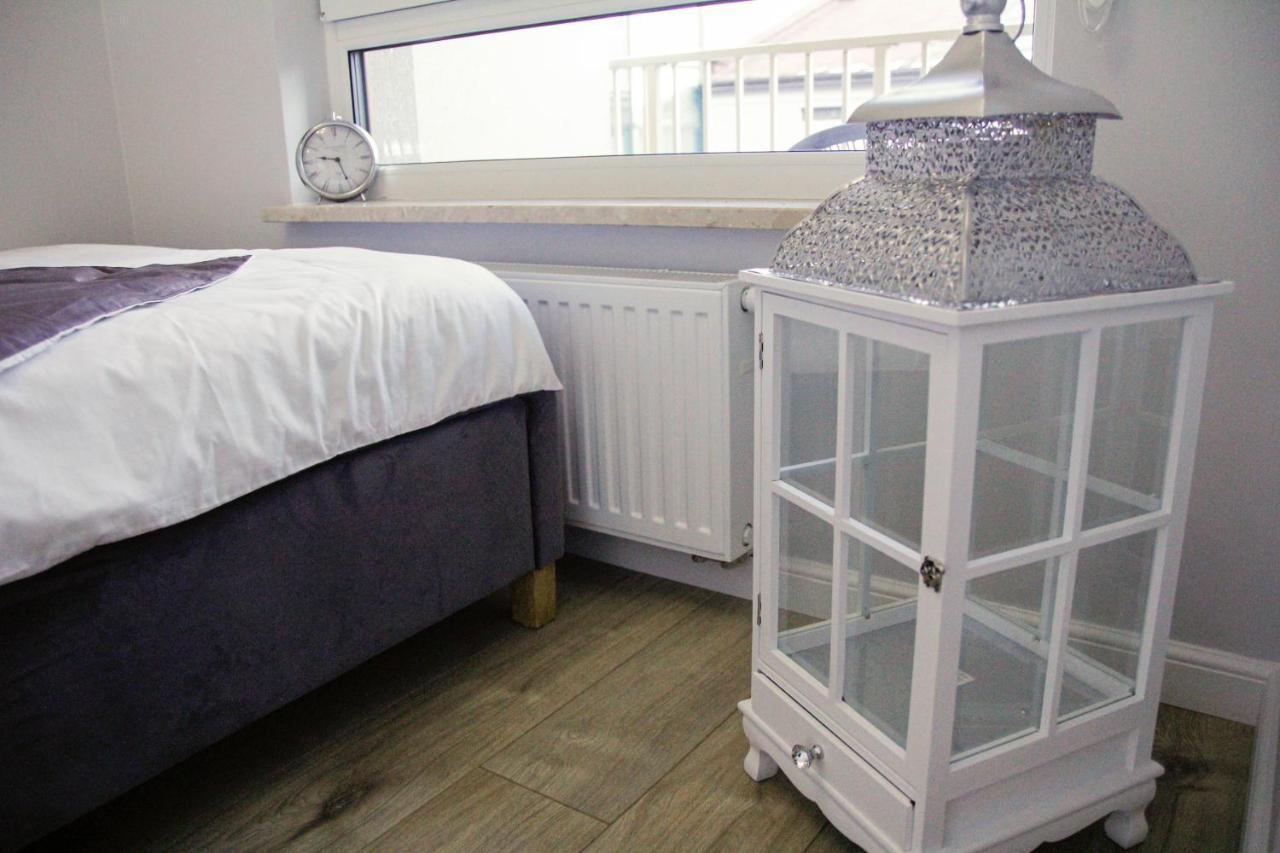Apartament W Centrum-Garaz Kielce Buitenkant foto