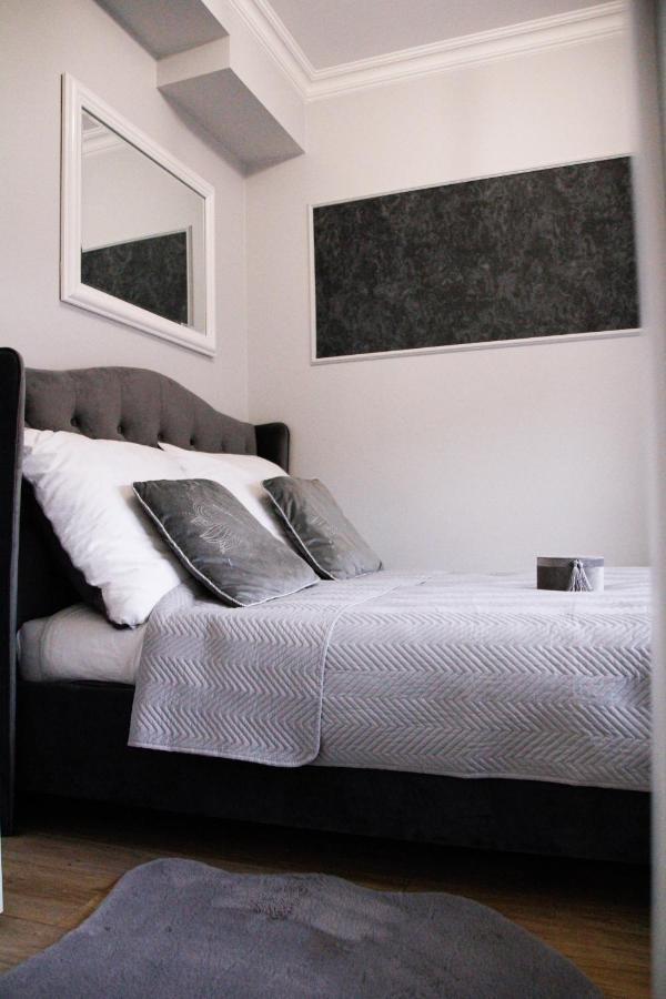 Apartament W Centrum-Garaz Kielce Buitenkant foto